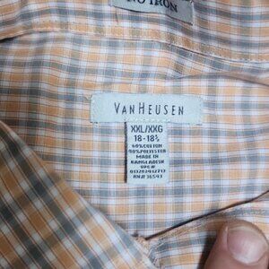 Van Heusen button up (No Iron)